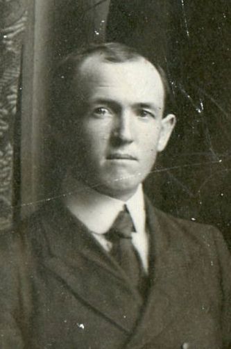 Clarence Eugene Moore (1884 - 1944) Profile